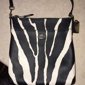Beautiful Coach cross body!